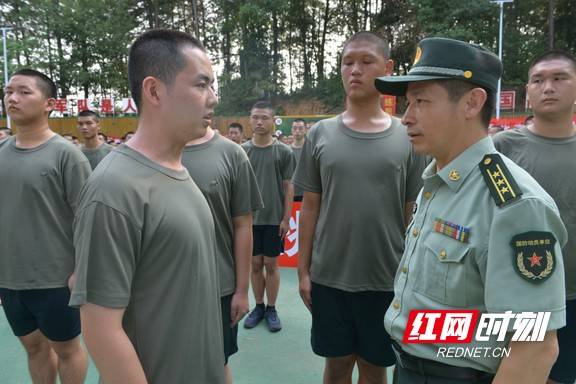 开福区|“祖国，请您挑选！”长沙市开福区开展预定新兵役前教育训练