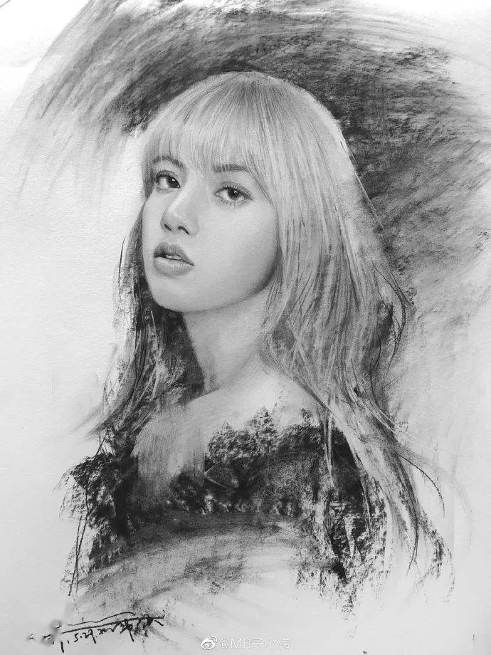 lisa朱一龙王俊凯张艺兴胡歌如此高超的素描技艺当然少不了平时的练习