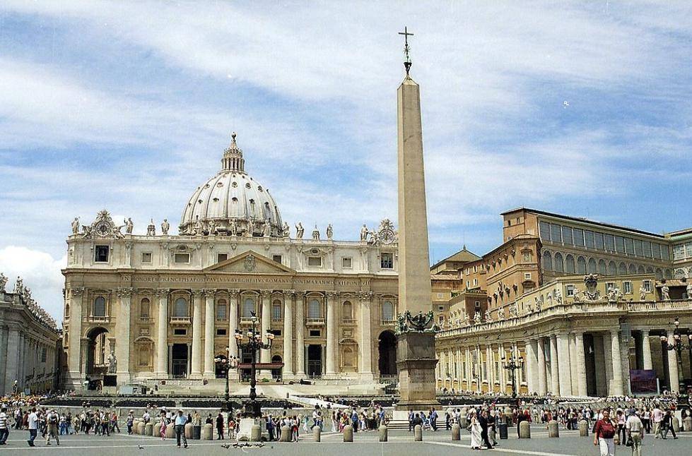 喋血街头|罗马皇帝︱卡利古拉:喋血街头的荒诞暴君