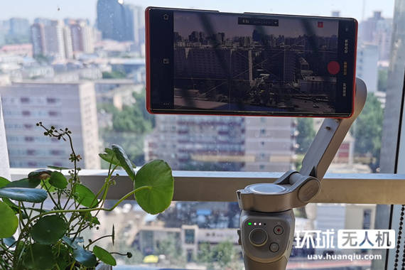 云台|你也能拍希区柯克变焦！深度评测大疆OM 4手机云台，提升不止磁吸快拆