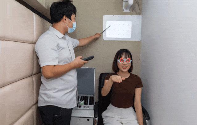 镜片|99元配防蓝光镜，告别“土黑框”和“啤酒瓶底”，高度近视应该这样挑眼镜！