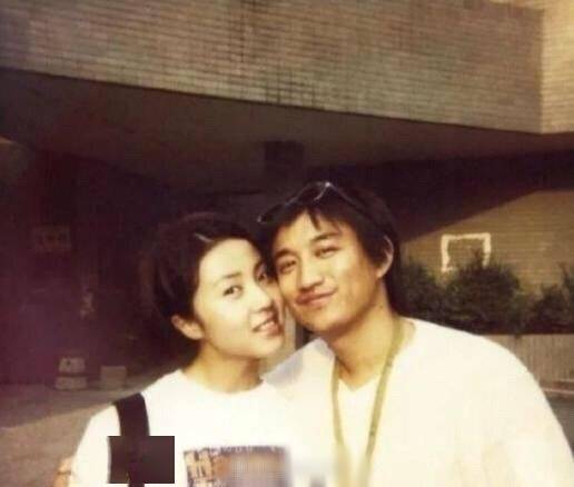黄磊老婆孙莉晒视频,穿露脐装跳热舞