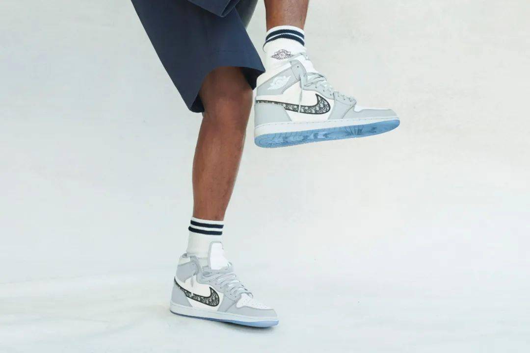 image|就这样，Prada 和 adidas 安静地完成了第二次联名