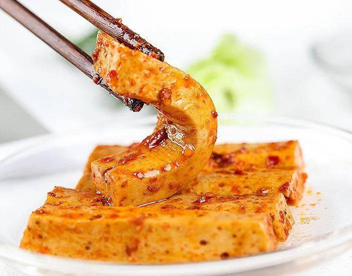 口味|越吃越上头！10款淘宝网红零食推荐