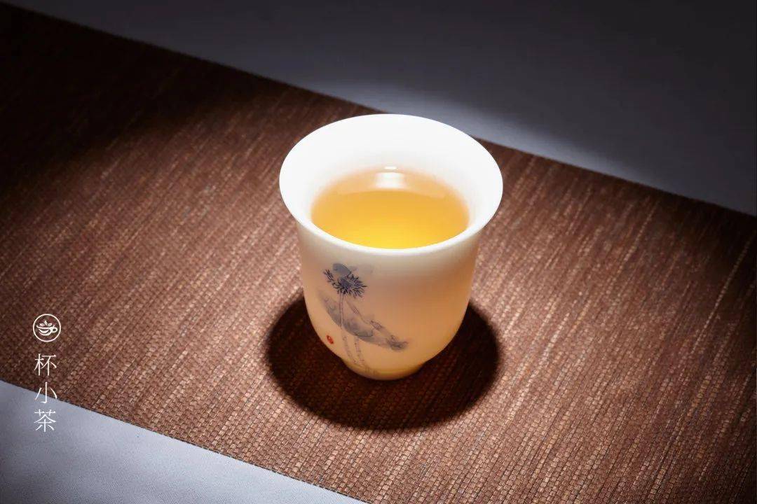 秋日,静茶