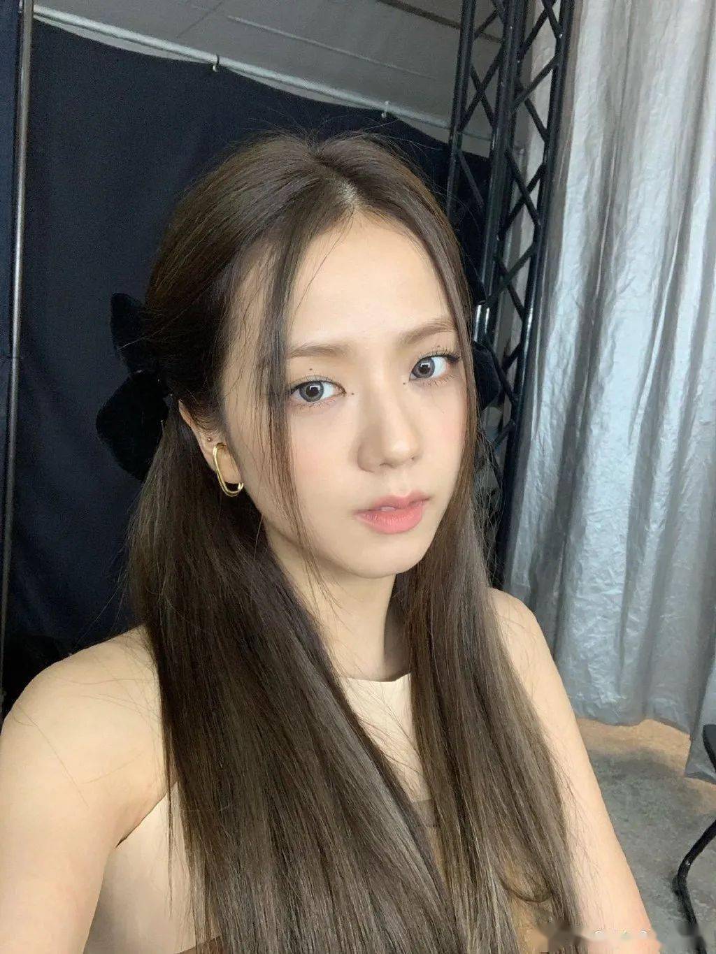 女生|金晨的点痣妆，长在了我的审美点上