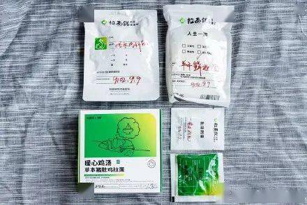 奇葩|奇葩联名大赏，这些网红联名，我劝你一个都不要买！