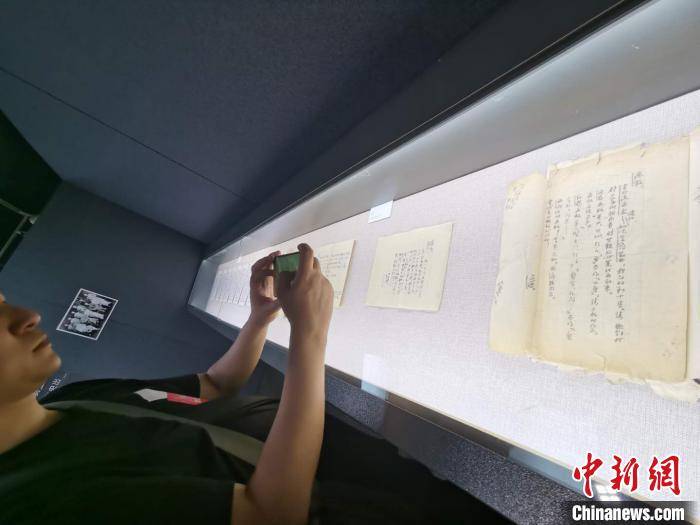 文献|“陈独秀、胡适重要文献特展”上海开启,在时代遗珍中追忆历史变革