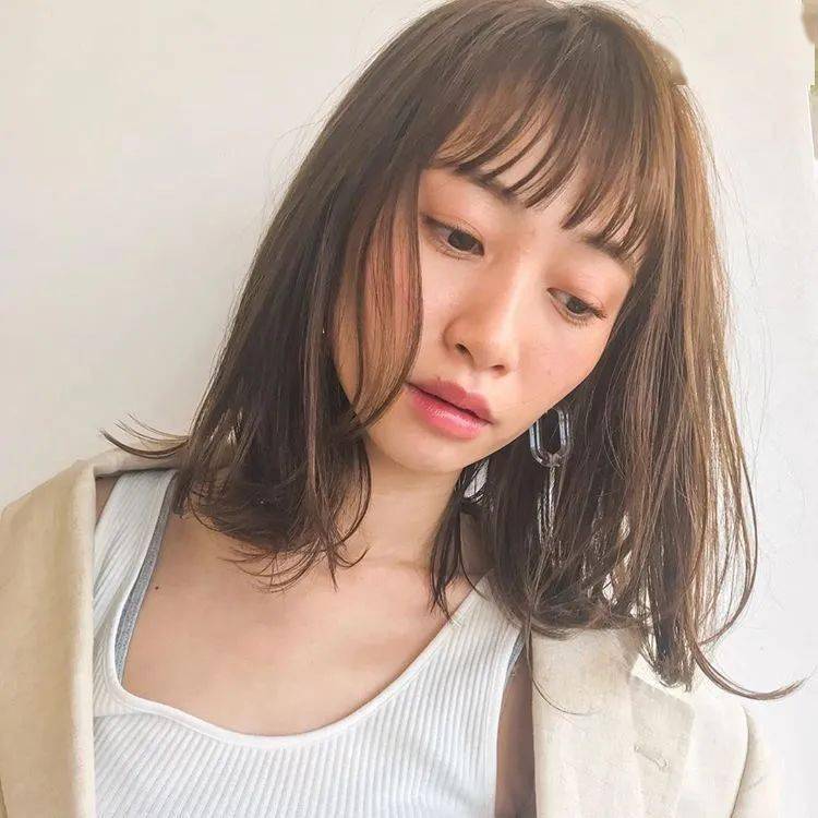 秋天|今年秋天，最撩汉的15款日系中长发！最美不过中长发！