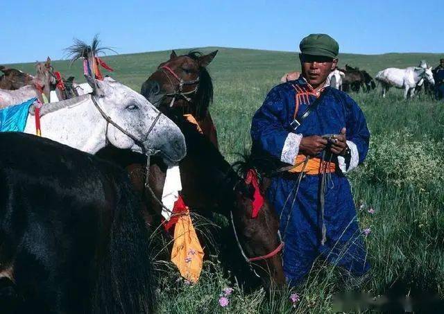 80年代的内蒙古草原_牧民