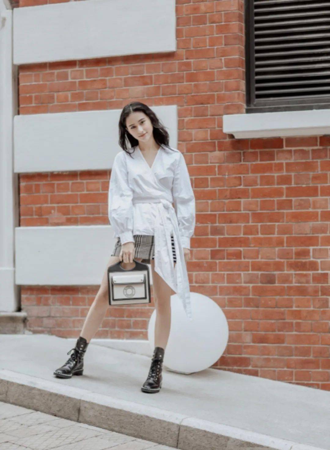 窦骁|赌王千金何超莲和窦骁要修成正果了？她可能是最“接地气”的大小姐了！