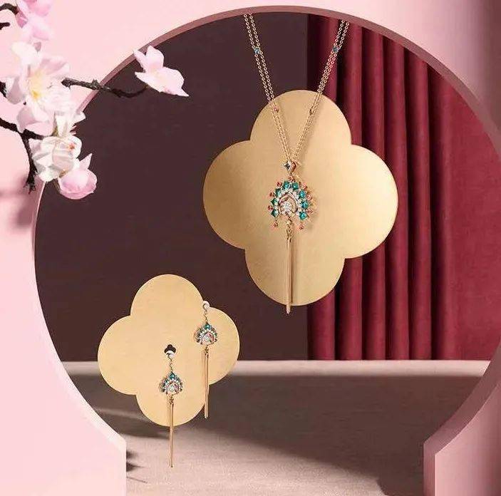 崛起|【佳和·中心店】国潮崛起!这些品牌创意颠覆你的想象!