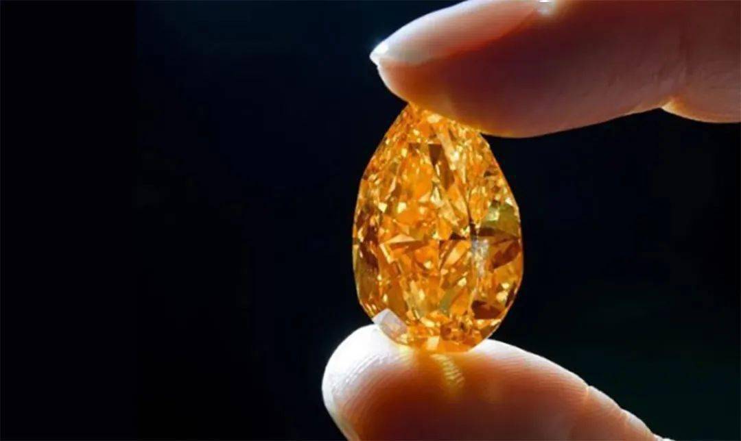 大亨|杨杨:一婚嫁给彩钻大亨,二婚却嫁给出轨男?李湘图什么……