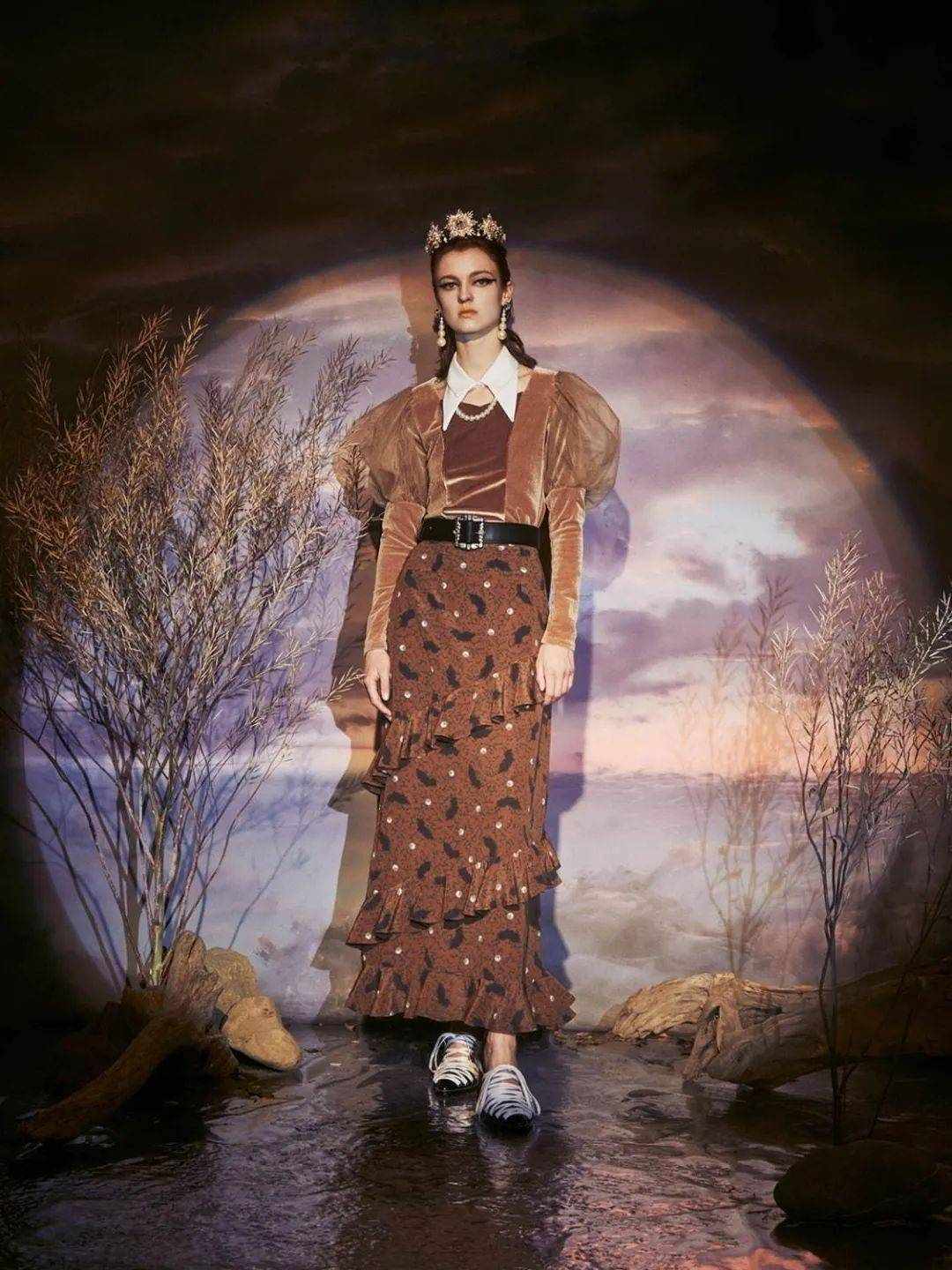 Pose|做过DJ、搞过造型！Pameo Pose用「天鹅湖」延伸复古美学