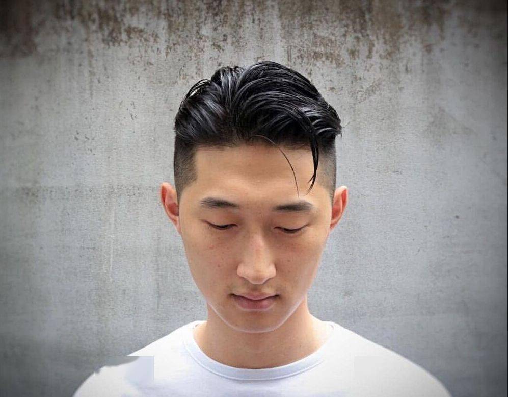 ‘熊猫体育首页’
2020年最值得剪的16款男生发型(图12)