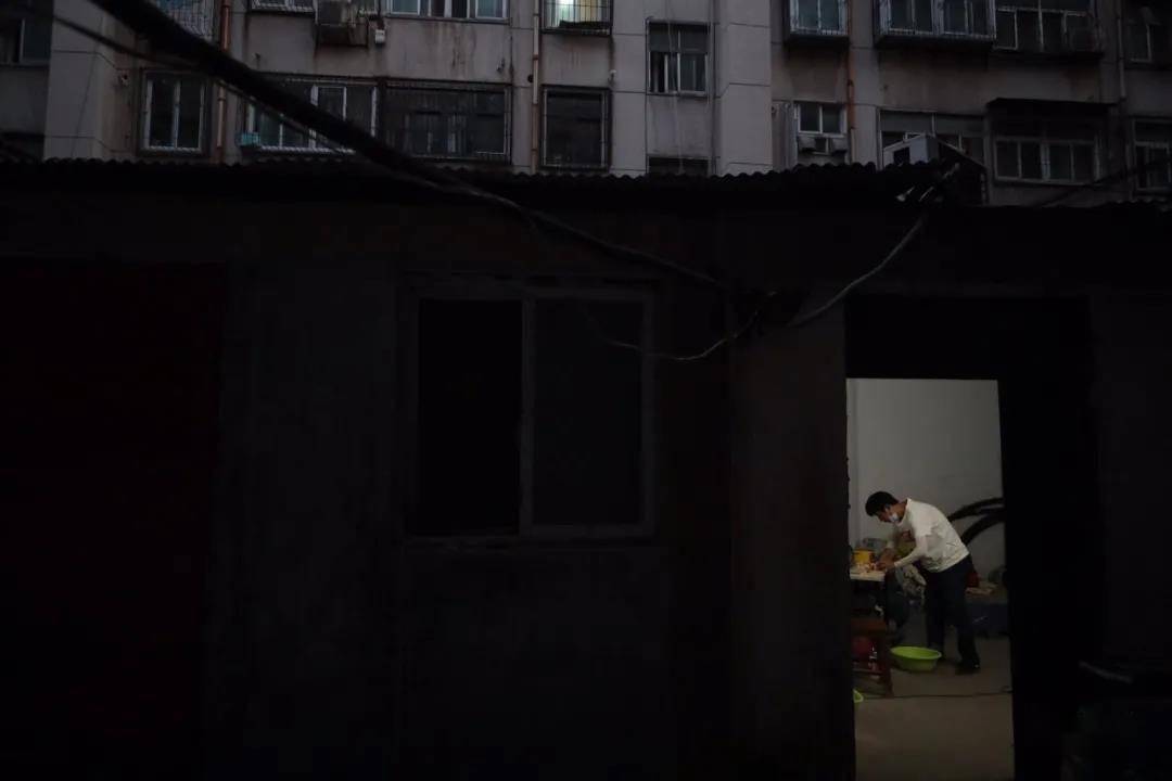 9月4日|儿子多一份救命钱一拍 | 和时间赛跑的骑手父亲：多送一份餐