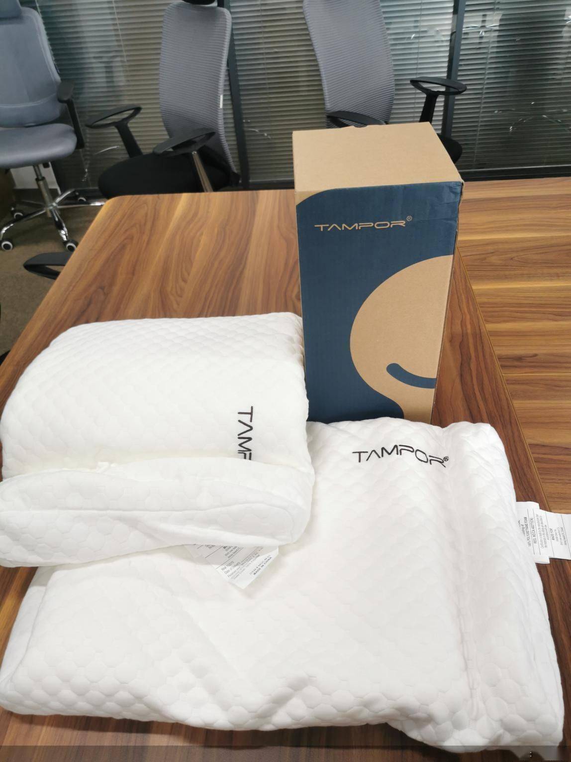 百合|“0压”枕头变形不回弹梦百合遭遇质量投诉