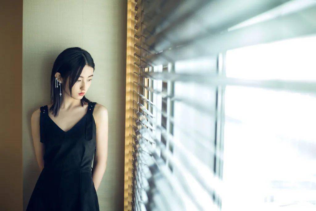 step|拒绝大众化，改变你的素发造型