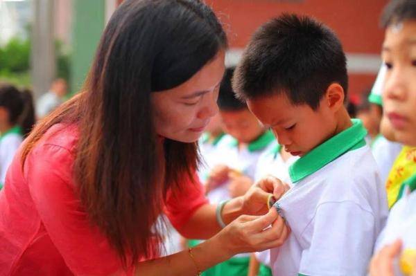 新生|“我是小学生啦！”合兴苑小学举行新生开笔礼