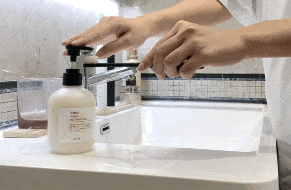 香水|牙膏界的“香水W子”！刷完牙，嘴里感觉喷过香水！