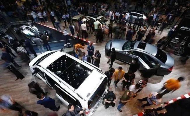 汽车8月销量排行_11月汽车销量同比增长8%,附车企销量排名