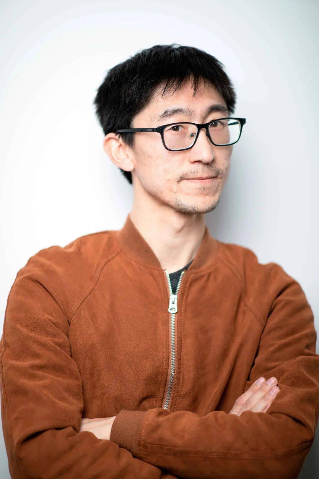 王京涛个人照片 147ce6cb58a5456b899176d9b3994aac.jpeg