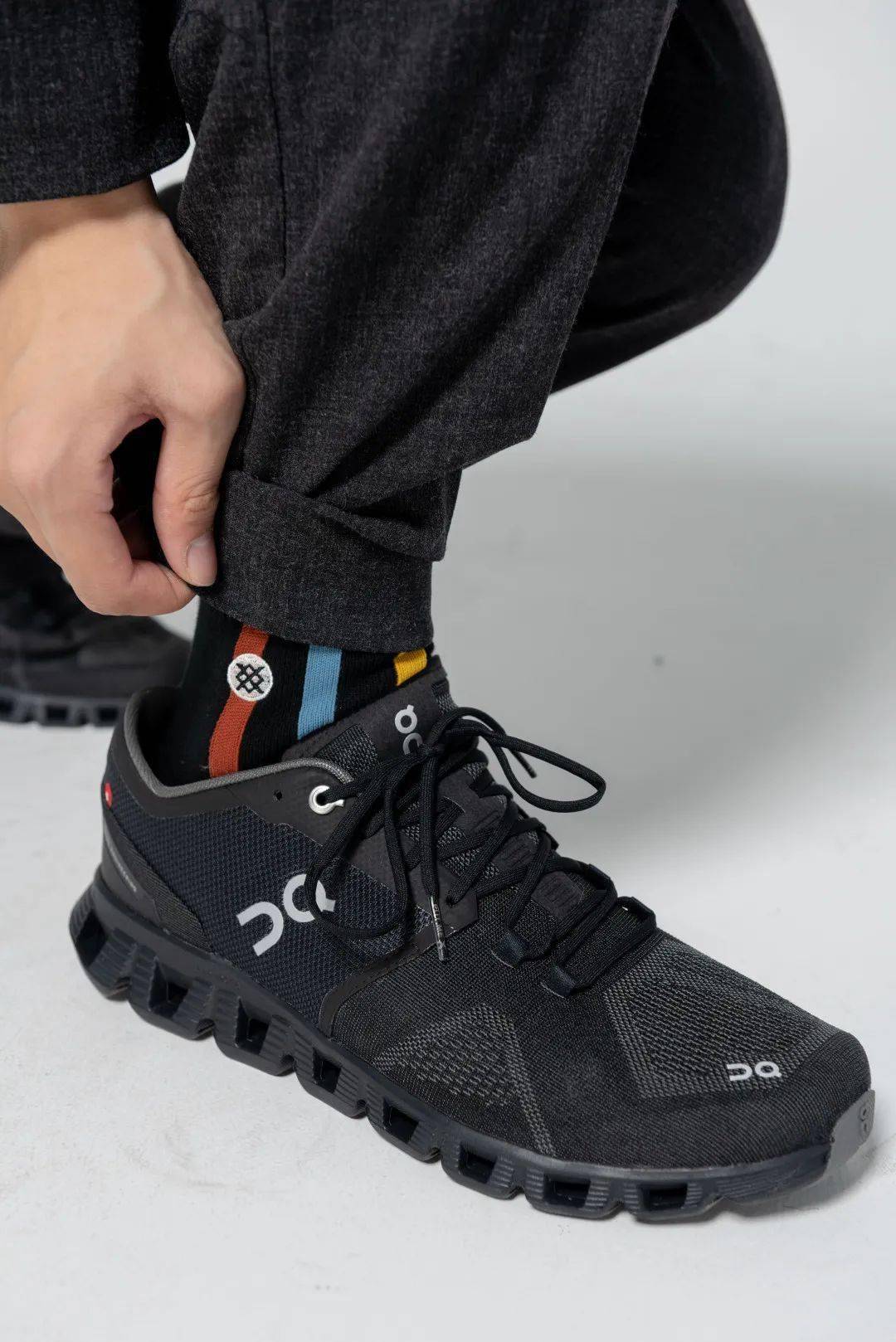 蓝人|蓝人装|穿上「费德勒的跑鞋」后,我只想惊呼一句:太嗯了!