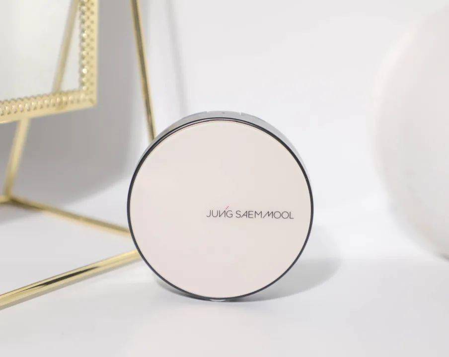 郑瑄茉|BLACKPINK回归造型都是天价？深扒明星化妆师用什么！