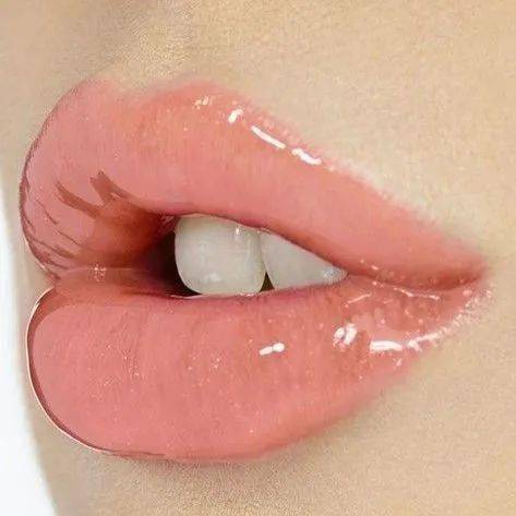 肌肤|水光妆升级版来了,又美又立体的海豚玻璃肌你听过吗?