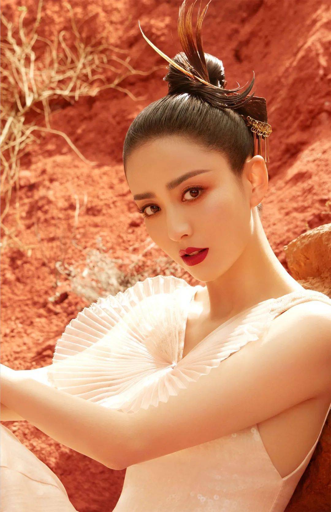 图片|十分钟搞定“通勤妆”？乔欣真的做到了！