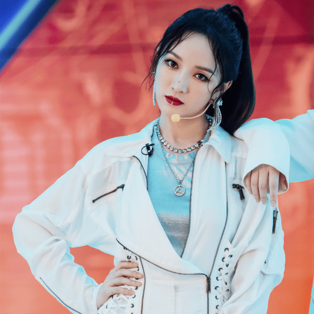 pick|总沦为人群背景板？自带感染力的天赋美人，为什么都pick这种风格？