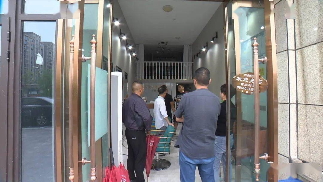 奥体城畅园商铺业主投诉：不能安装一户一表，