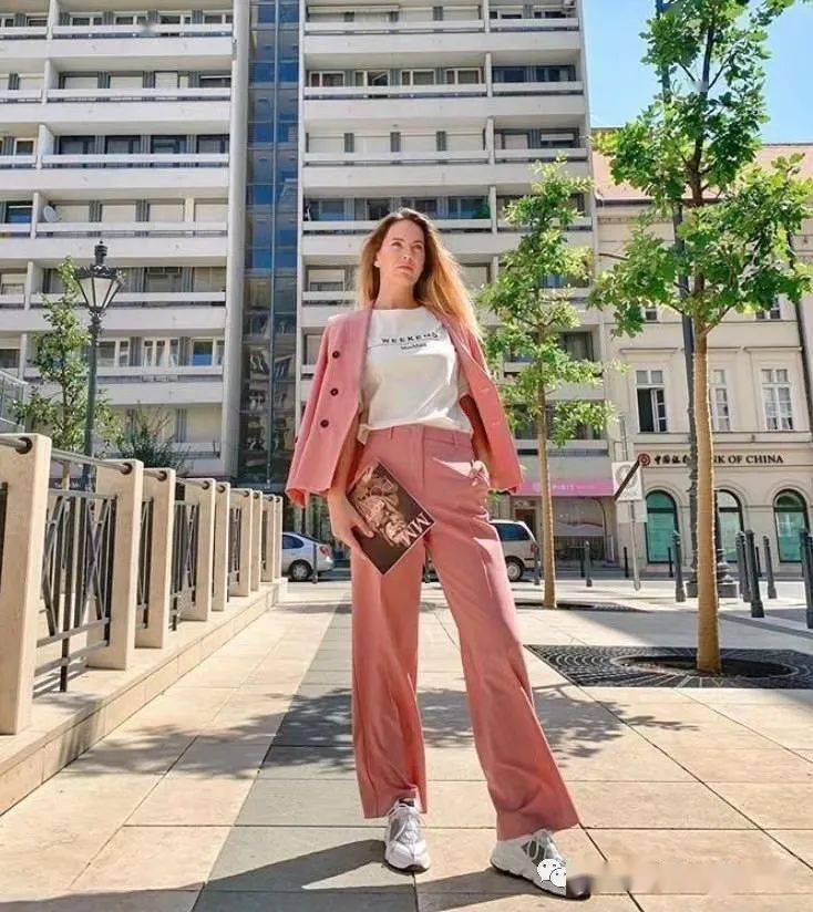 字母|福利 | 初秋原货精品：MM字母T恤，大牌条纹针织衫，V家POLO衫