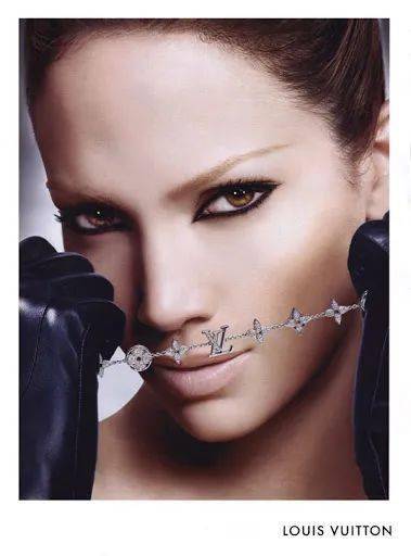 国模|女神归来,奚梦瑶拍摄LOUIS VUITTON的广告!