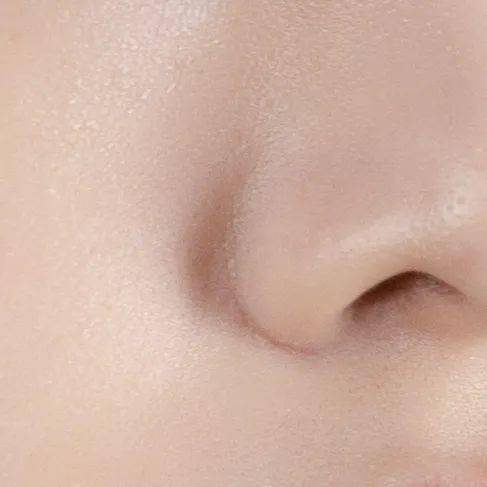 化妆|现在的“换头化妆术”,为啥总能吊打整容+修图?