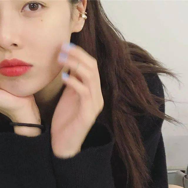 水润|《恶之花》李准基变身韩版“张东升”，女主发光美貌全靠“妆”？