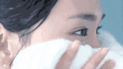 张天|长期闭口、粉刺、痘痘满脸的人，微镜头下毛孔竟然是这样的！赶紧get林允、张天爱的0毛孔秘籍吧！