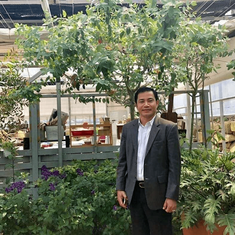 女性|女孩穿性感吊带被判刑！首相：穿这么少，被性侵都是你们自找