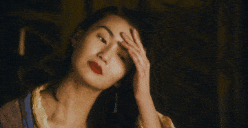 口红|MAC限定款口红129元疯抢！入秋必备4大神仙色，色泽高级饱满，显白不挑皮，上唇美炸了！