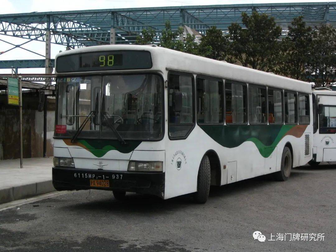 公共汽车|车影行踪|98路公共汽车微历史