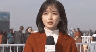 美女|刷屏！一美女记者火了！网友：爱上看新闻