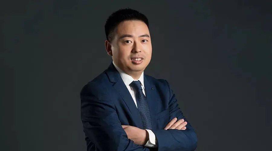 商业|中国最牛＂十元店＂要上市了！创始人身价超150亿，又一个商业传奇