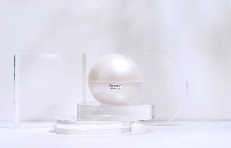 黑眼圈|马应龙新款眼霜买1送5，拼网速抢购中！早晚用一次，轻松缓解黑眼圈、浮肿眼袋、细纹皱纹，40岁阿姨也能抹出少女眼！