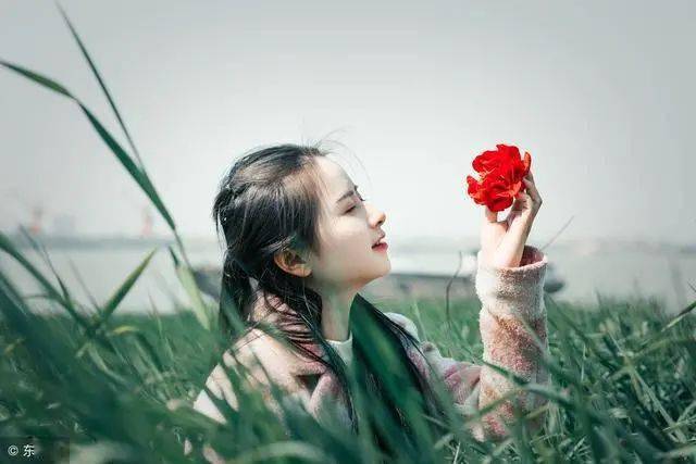 啥时候才能遇到对的人 c6cf9083e7a940d1af87c412f3c68a47.jpeg