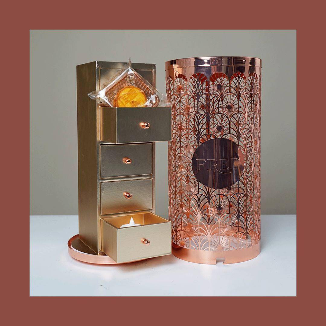 宇博|宇博带着他60个大牌月饼又来啦！这次要全部送给客官们！