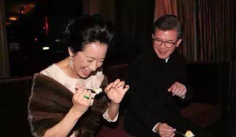 朱玲玲|郭晶晶戴5毛钱发圈、她的婆婆买200块裤子......豪门都过得这么“惨”吗？