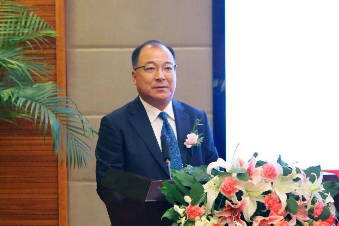 浩,大连市人民政府秘书长衣庆焘,大连市人民政府外事办公室副主任刘舫