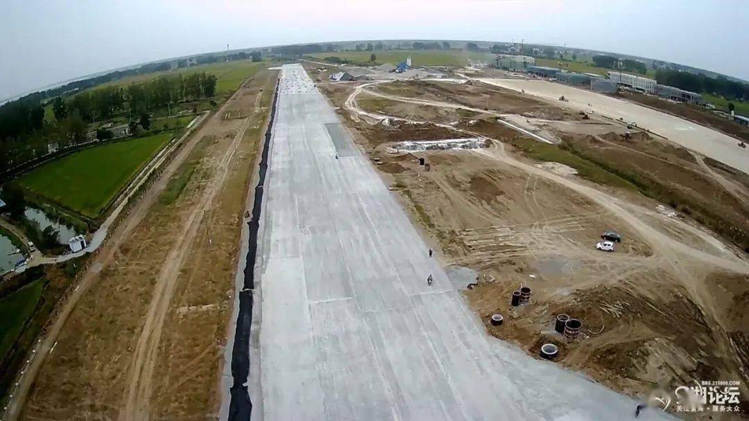 通用机场跑道多少米 238682a9ad3f4f74ac35aa8259ec7055.jpeg