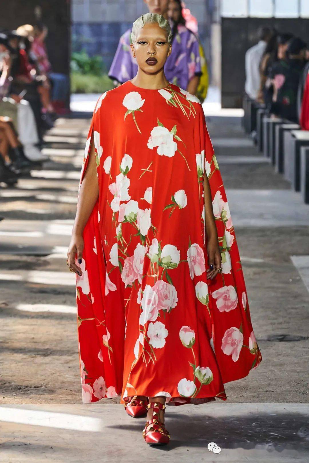 华伦天奴|VALENTINO|2021春夏与牛仔巨头Levi's合作