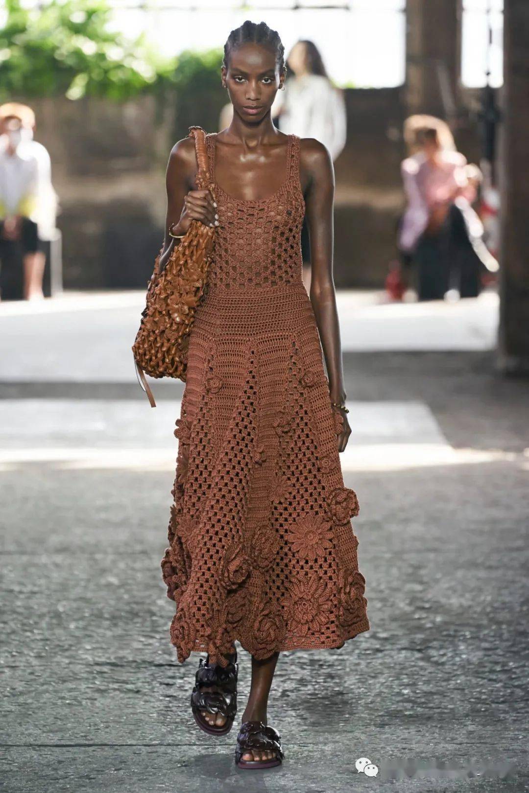 华伦天奴|VALENTINO|2021春夏与牛仔巨头Levi's合作